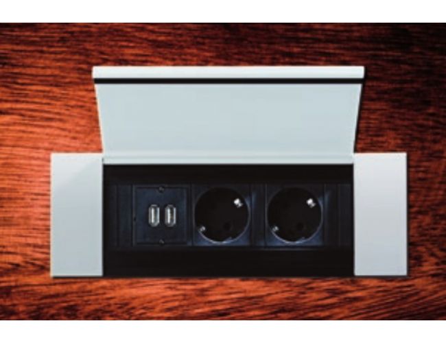 Enchufe de cocina CucineOggi box Modulo IL 63U-TA     2 Enchufes + 2 USB Cargadores .  Tapa de Aluminio.